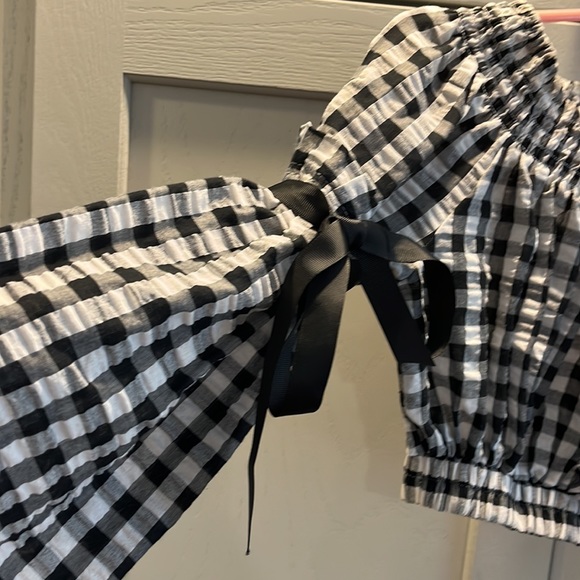 Black and white check crop top - Picture 2 of 4